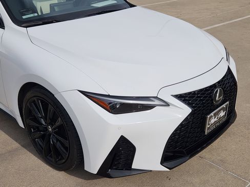 Used 2023 Lexus IS 350 F Sport image 8