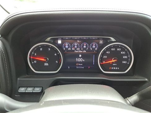 Used 2022 Chevrolet Silverado 2500 LTZ w/ LTZ Premium Package image 12