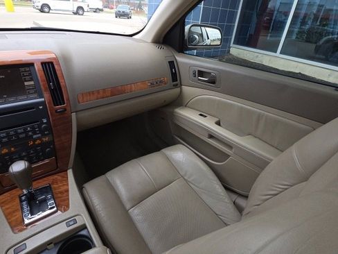 Used 2006 Cadillac STS V8 w/ Preferred Equipment Group image 15