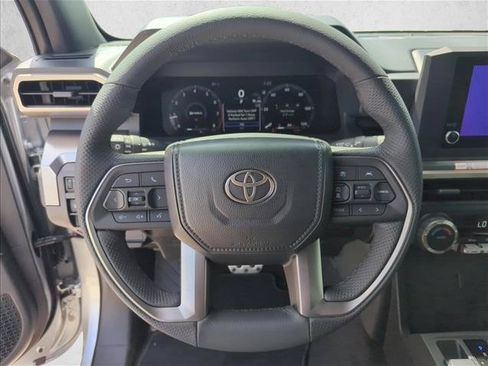Used 2026 Toyota Tacoma TRD Sport AWD/4WD image 13