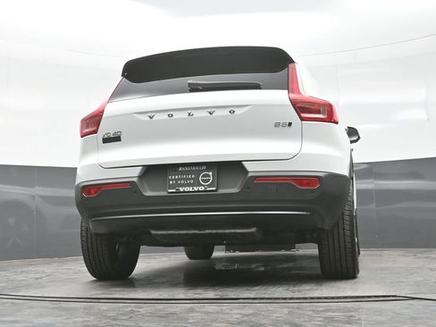 Certified 2026 Volvo XC40 B5 Plus w/ Protection Package Premier AWD/4WD image 20