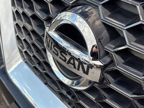 Used 2019 Nissan Murano Platinum image 15