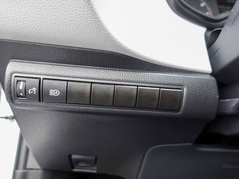 Certified 2023 Toyota Corolla SE image 20