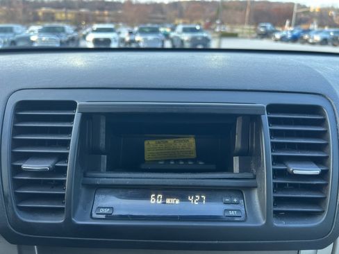 Used 2007 Subaru Outback 2.5i image 34