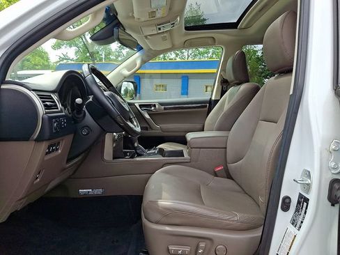 Used 2020 Lexus GX 460 Luxury AWD/4WD image 14