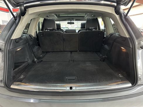 Used 2012 Audi Q7 3.0T Premium Plus image 8