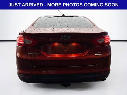Used 2014 Ford Fusion SE w/ Equipment Group 202A image 6