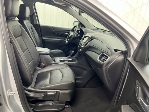 Used 2020 Chevrolet Equinox Premier image 21