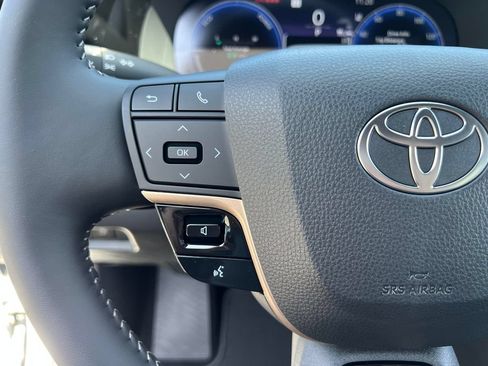 New 2026 Toyota Crown Platinum AWD/4WD image 19