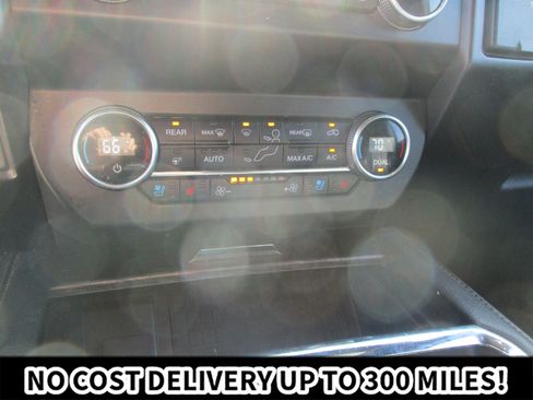 Used 2020 Ford Expedition Max Limited AWD/4WD image 29