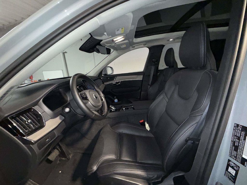 Used 2026 Volvo XC90 B6 Ultra AWD/4WD image 5