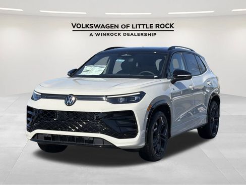 New 2026 Volkswagen Tiguan SE R-Line image 1