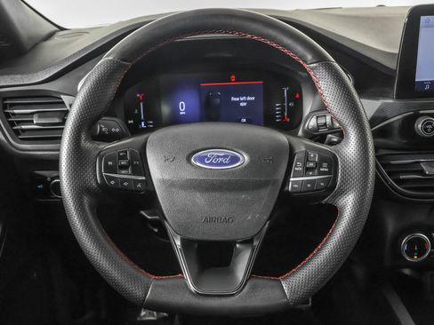 Used 2023 Ford Escape ST-Line image 25