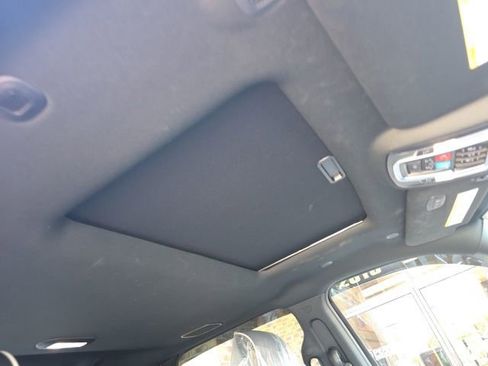 Used 2026 RAM 2500 Laramie AWD/4WD image 7