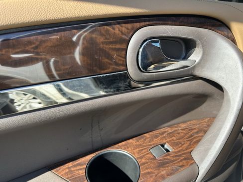 Used 2017 Buick Enclave Premium w/ Experience Buick Package image 26