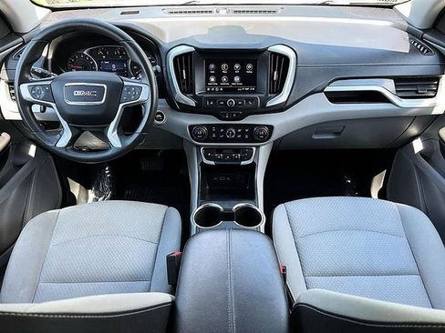Used 2022 GMC Terrain SLE w/ Driver Convenience Package FWD image 21