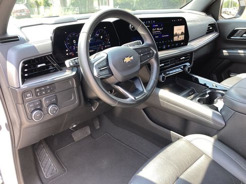 Certified 2025 Chevrolet Tahoe LT AWD/4WD image 10