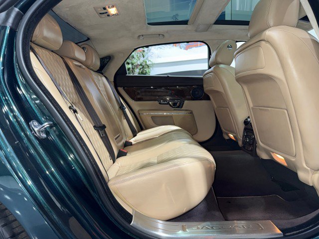 Used 2017 Jaguar XJ L Portfolio AWD/4WD image 52