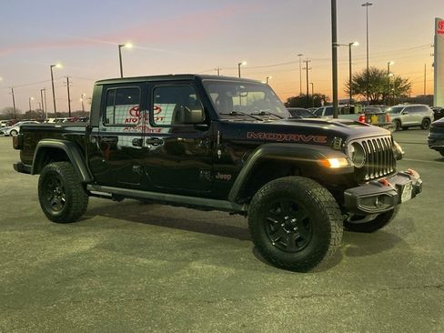 Used 2023 Jeep Gladiator Mojave w/ Cold Weather Group image 2