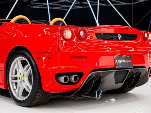 Used 2005 Ferrari F430 Spider image 18