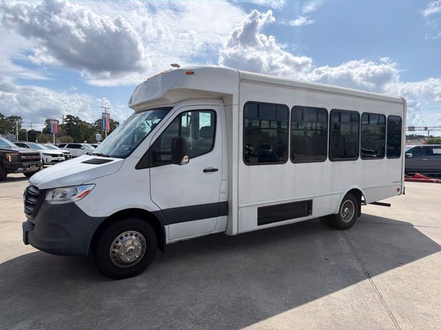 Used 2022 Mercedes-Benz Sprinter 3500 image 1