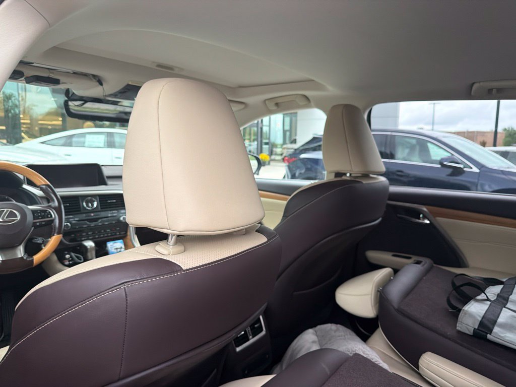 Used 2019 Lexus RX 350L AWD w/ Premium Package image 13