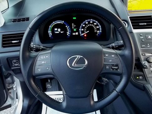 Used 2010 Lexus HS 250h FWD image 17