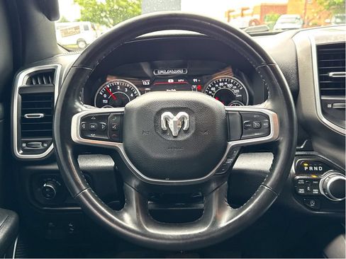 Used 2022 RAM 1500 Big Horn AWD/4WD image 14