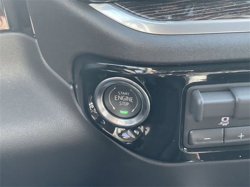 New 2026 GMC Sierra 1500 Elevation w/ Elevation Premium Package image 17