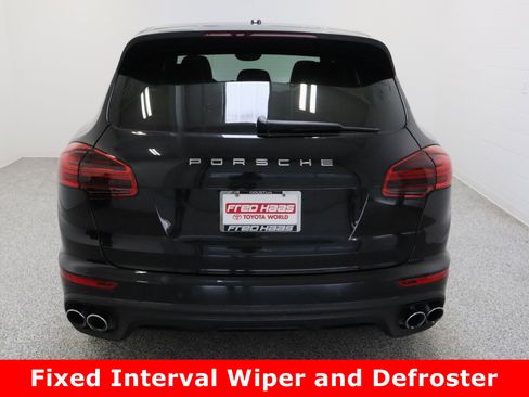 Used 2016 Porsche Cayenne image 8