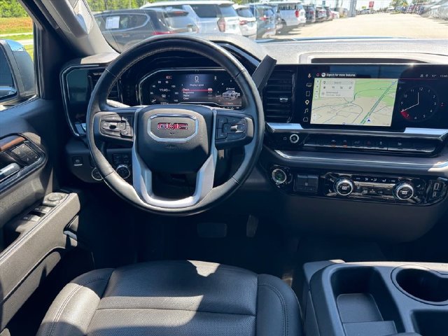 Used 2025 GMC Sierra 1500 SLT AWD/4WD image 14