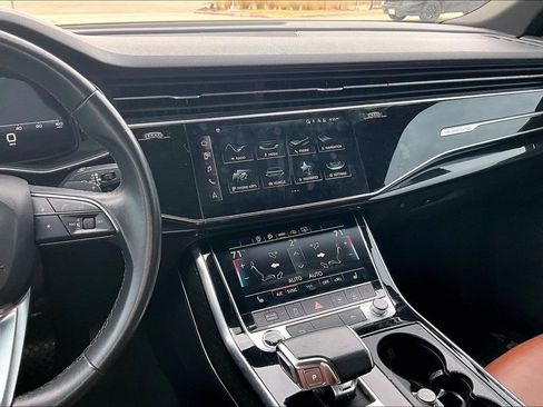 Used 2021 Audi Q7 2.0T Premium w/ Convenience Package image 8