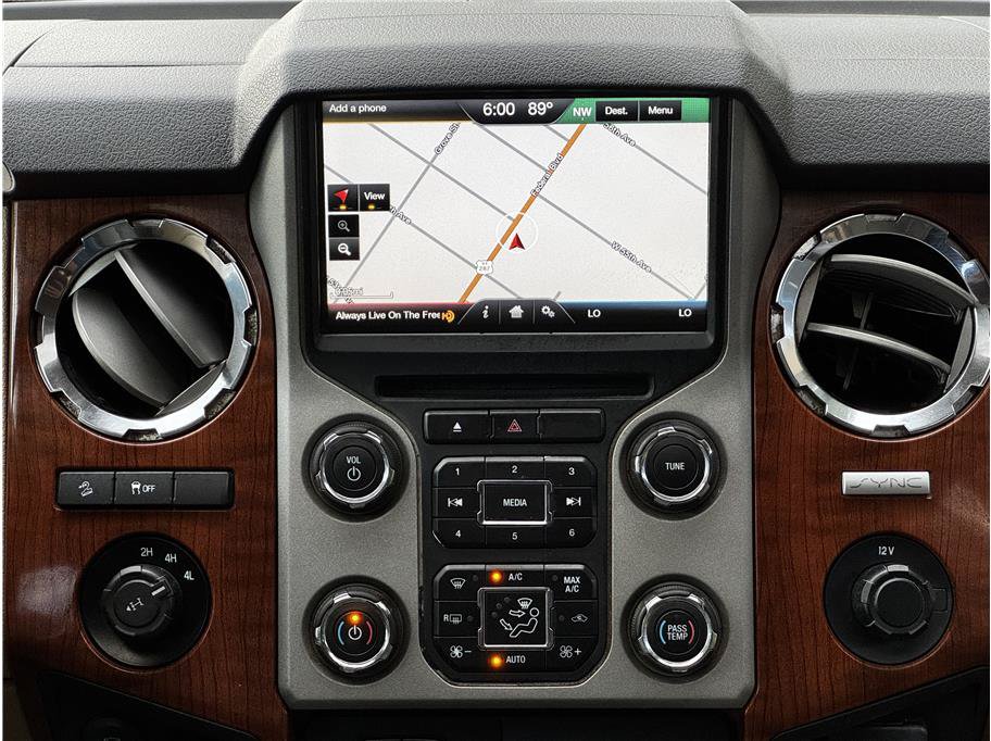 Used 2016 Ford F250 King Ranch w/ FX4 Off-Road Package AWD/4WD image 26