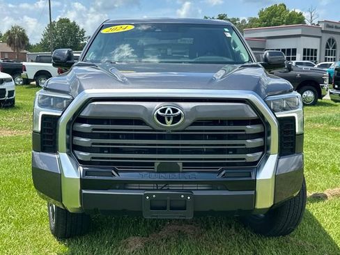 Used 2024 Toyota Tundra Limited image 2