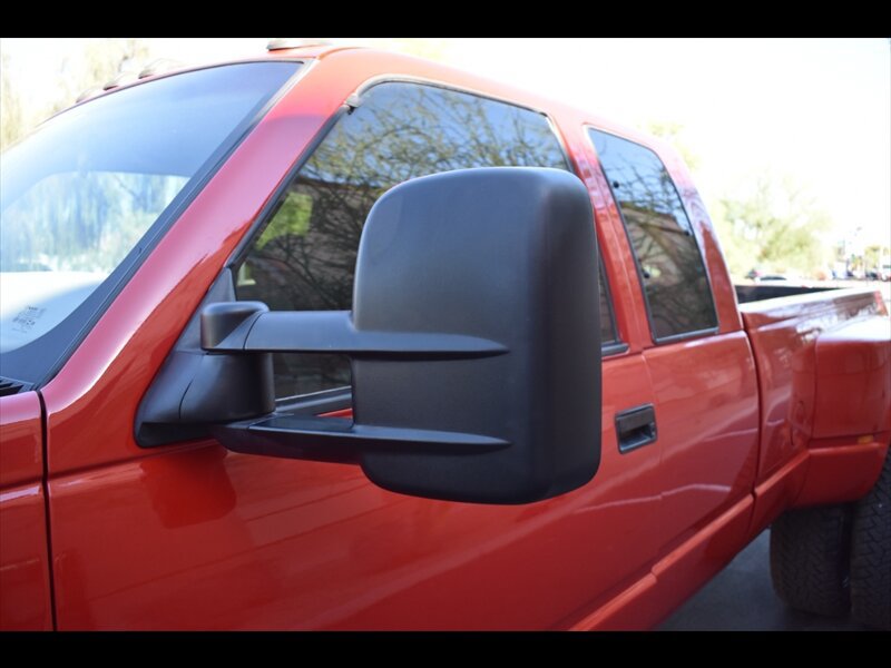 Used 1997 Chevrolet Silverado 3500 4x4 Extended Cab w/ Preferred Equipment Group 2 image 39