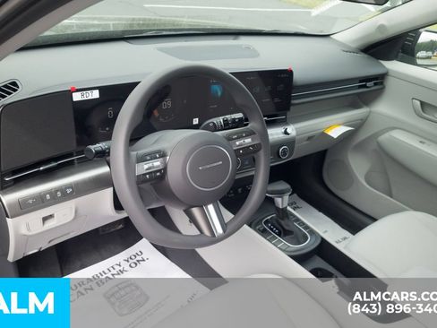 Used 2026 Hyundai Kona SE FWD image 14
