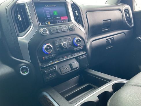 Used 2021 GMC Sierra 1500 Elevation image 40