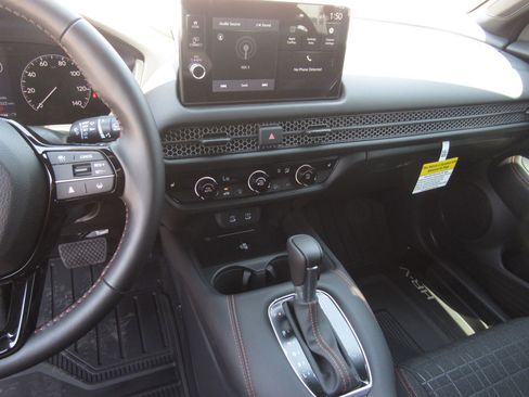 New 2026 Honda HR-V Sport image 15