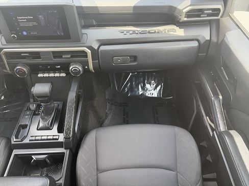 Used 2024 Toyota Tacoma SR RWD image 17