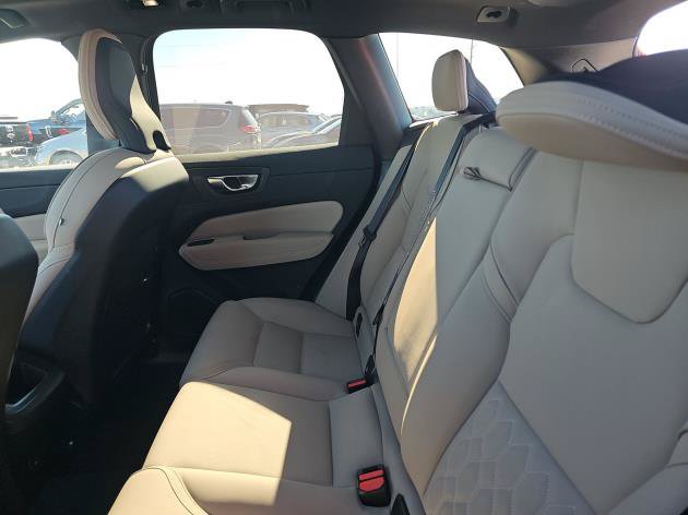 Used 2026 Volvo XC60 B5 Plus AWD/4WD image 6
