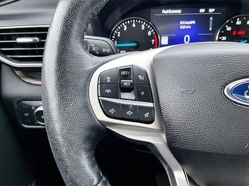 Used 2022 Ford Explorer Limited image 10