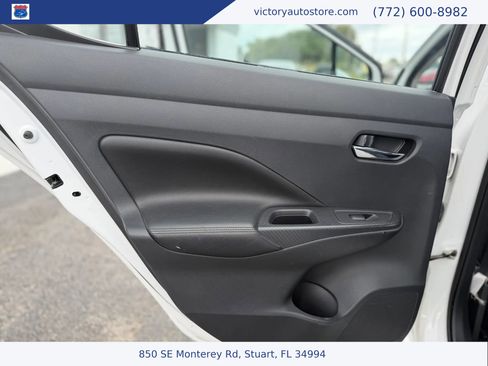Used 2020 Nissan Versa SV FWD image 34