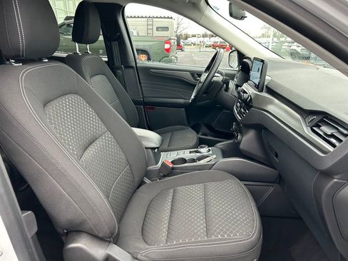 Used 2023 Ford Escape Active image 24