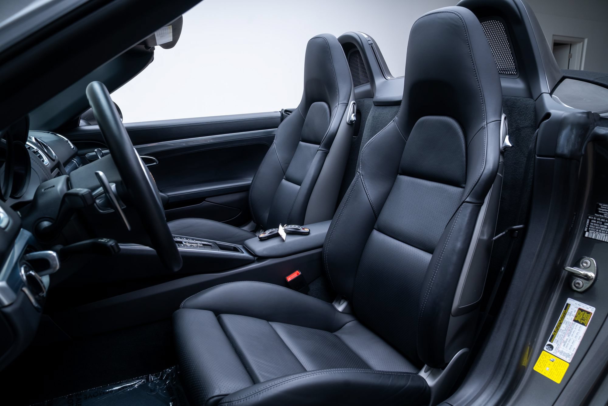 Used 2015 Porsche Boxster GTS RWD image 18