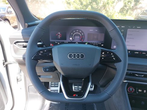 New 2026 Audi SQ5 Premium Plus AWD/4WD image 19