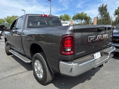 Used 2025 RAM 2500 Big Horn image 4