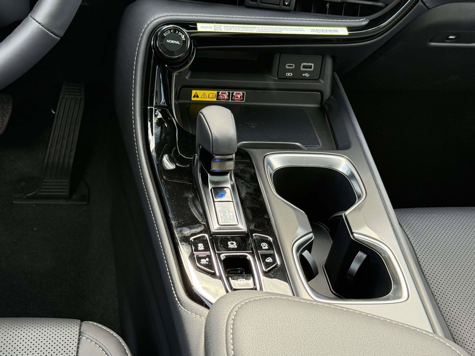New 2026 Lexus NX 350 AWD w/ Cold Area Package image 15