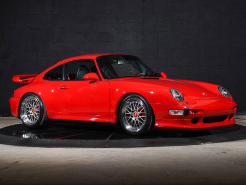Used 1998 Porsche 911 Carrera S image 2