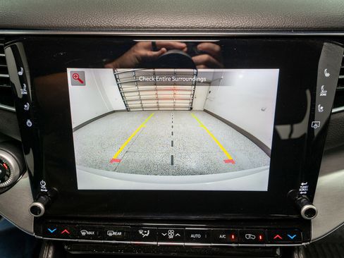 Used 2024 Jeep Wagoneer Series II image 24