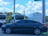 Used 2014 Ford Fusion SE image 2